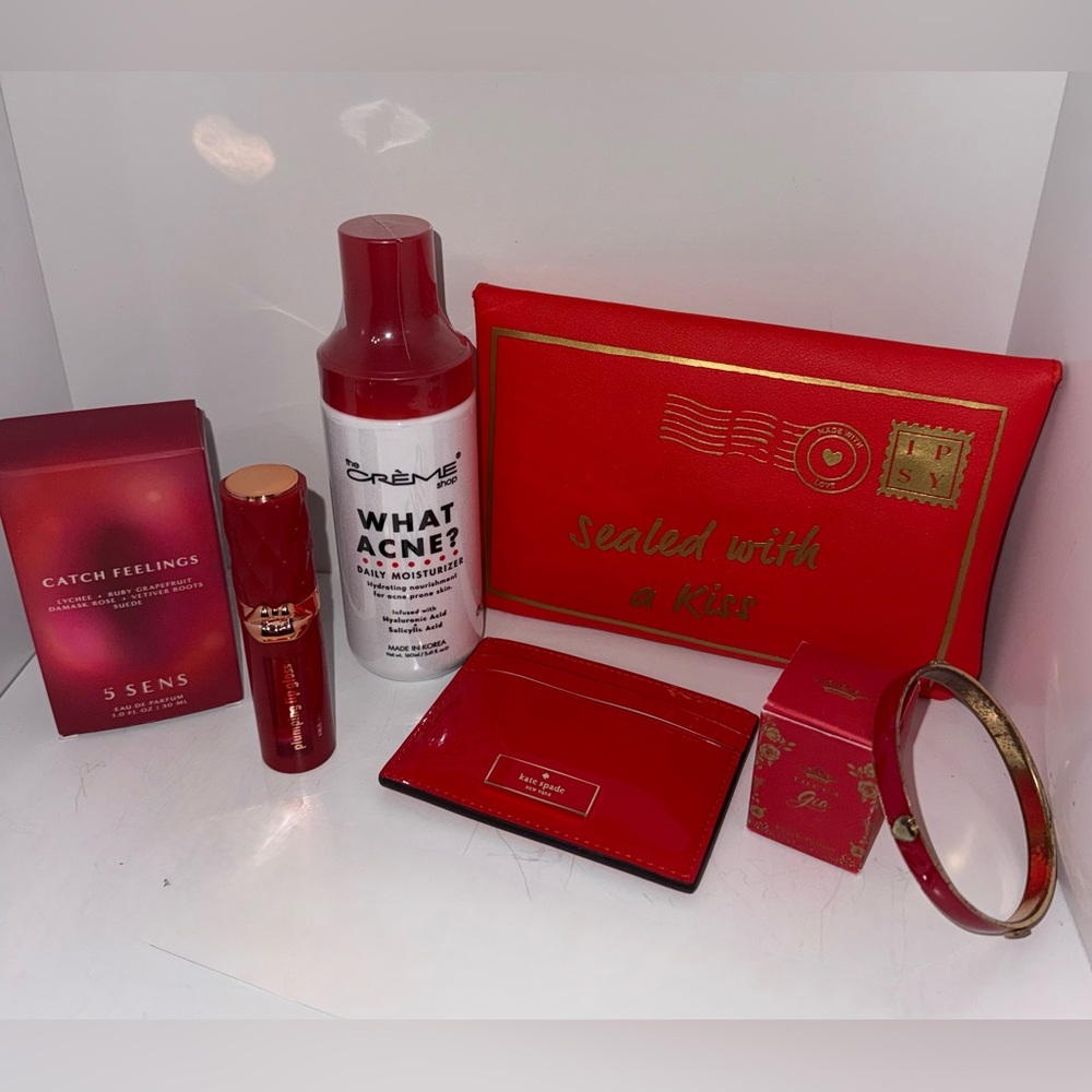 Kate Spade Red Card Holder Bundle
